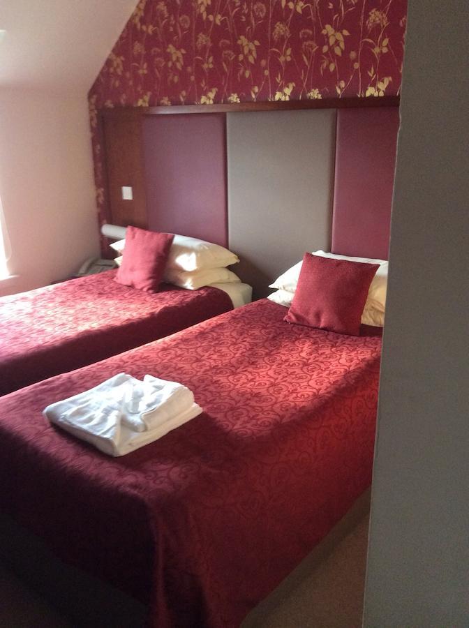 Polochar Inn Pollachara Szoba fotó